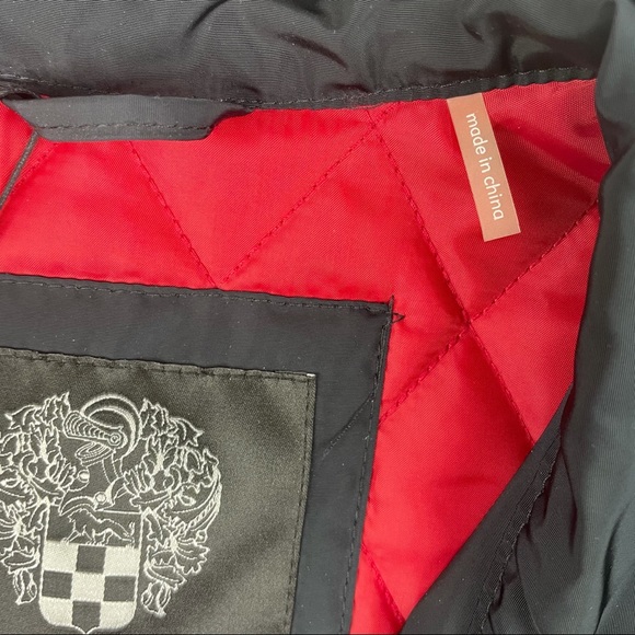 Vince Camuto New Navy with Red Lining Size Small - Picture 5 of 16